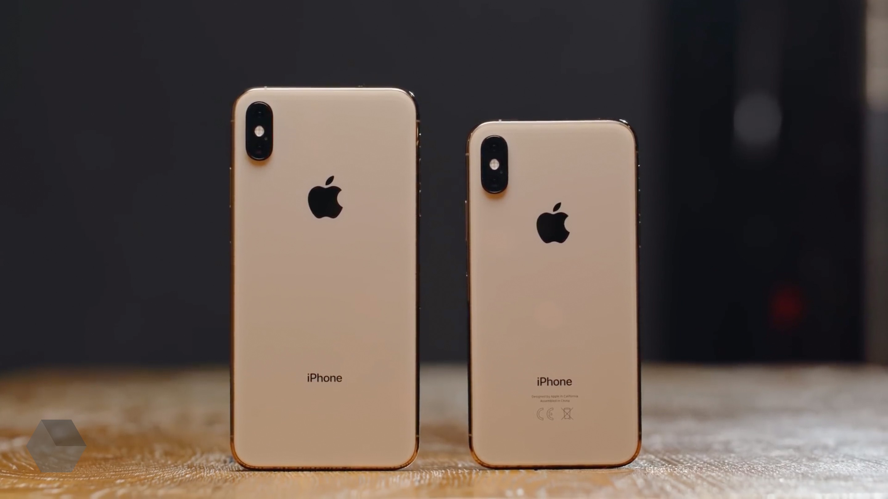 Сколько будет обновляться iphone xs max