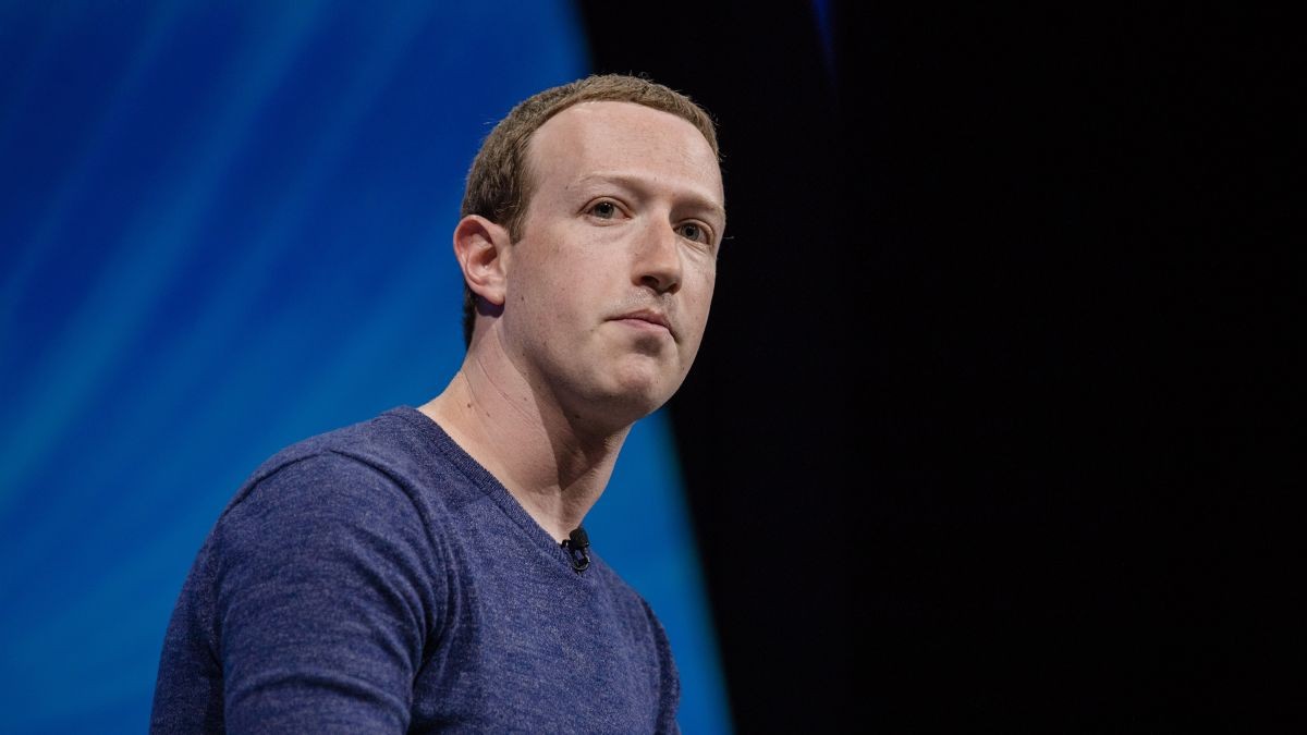 Сотрудники Facebook устроили «виртуальную забастовку» против Цукерберга