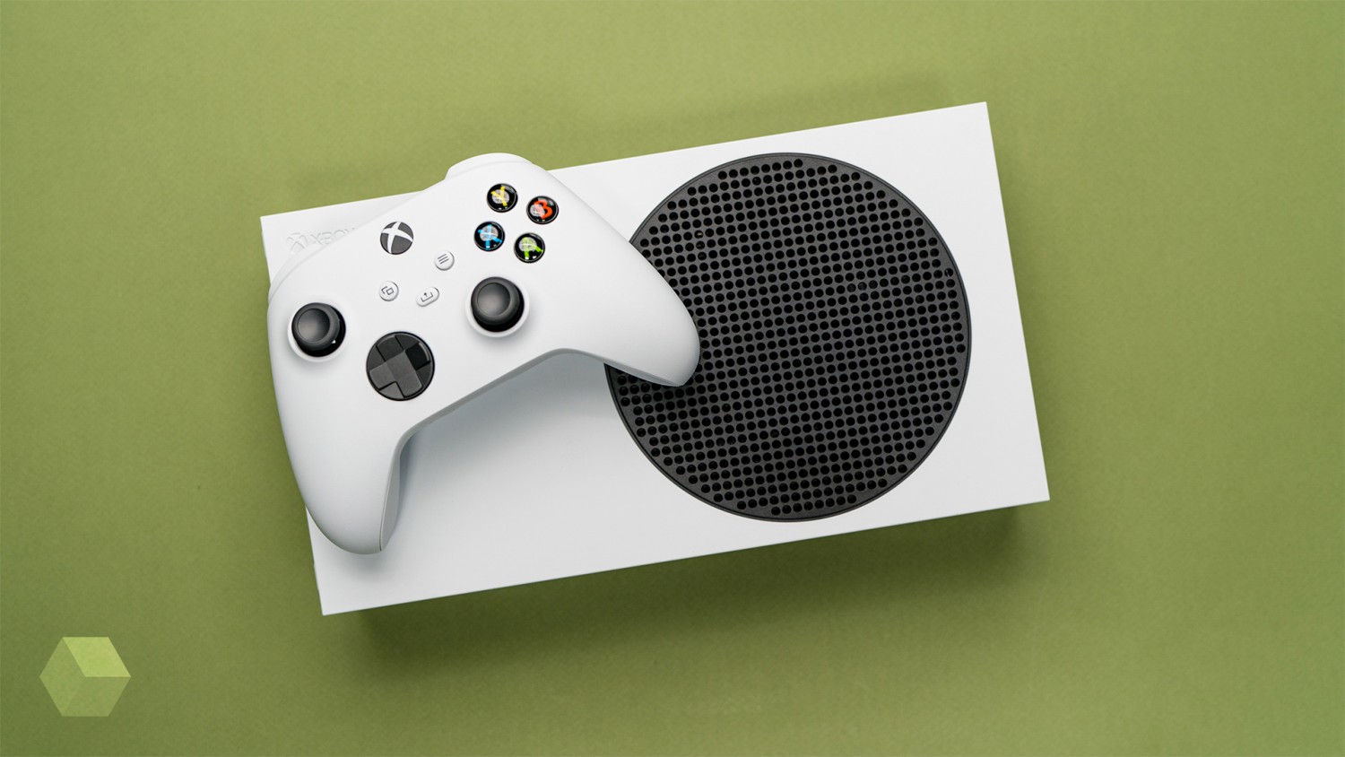 Самая маленькая консоль нового поколения! Распаковка Xbox Series S
