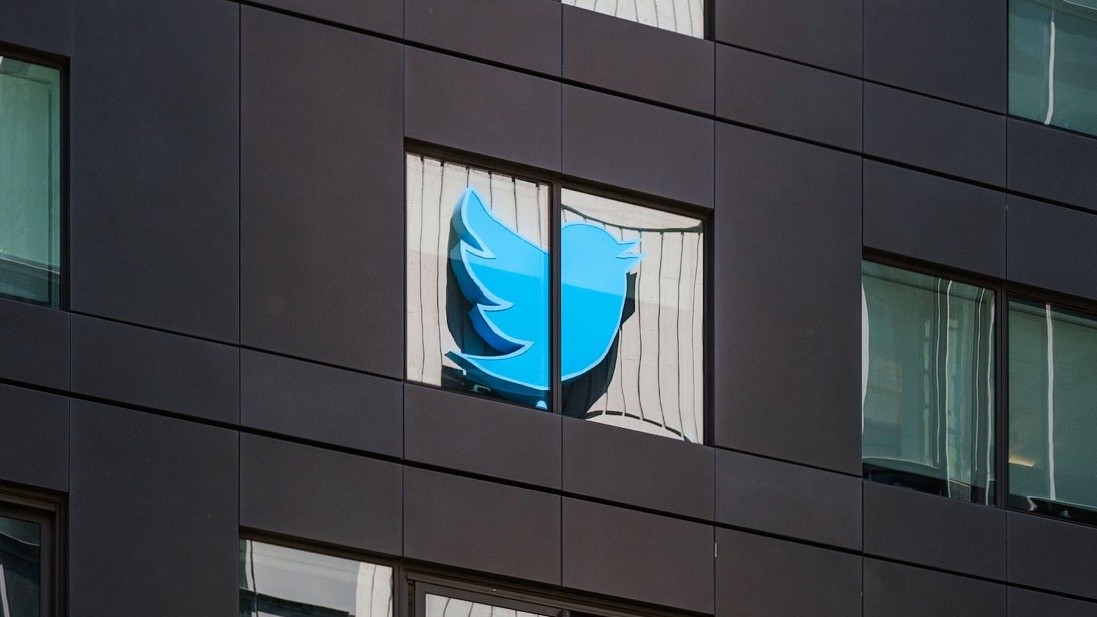 Роскомнадзор заблокирует Twitter, если соцсеть не удалит «запрещённую информацию»