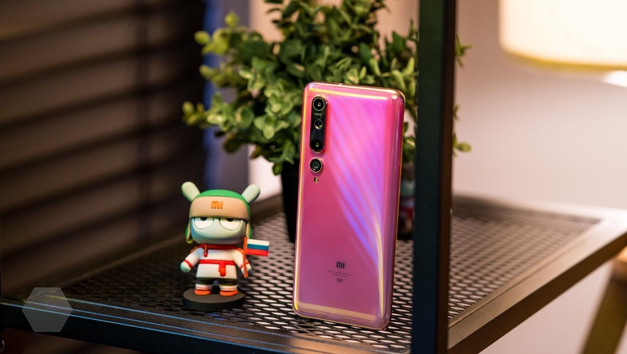 Флагман Xiaomi Mi 10 со скидкой 20 000 рублей в МТС