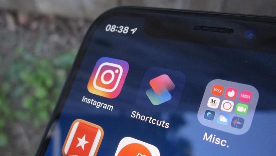 Instagram будет удалять аккаунты пользователей за оскорбления в личных сообщениях
