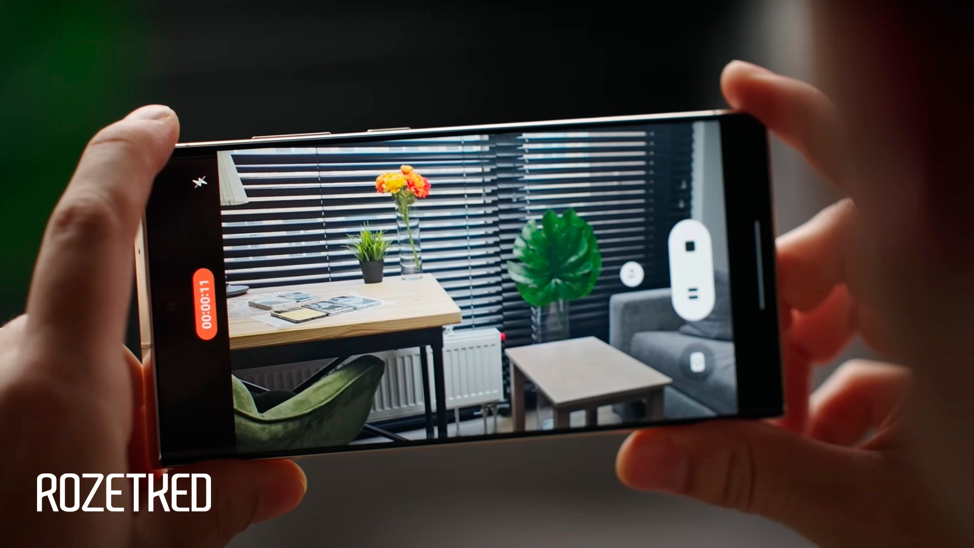 Samsung Galaxy S24 Ultra с плоским экраном показали на фото - Rozetked.me