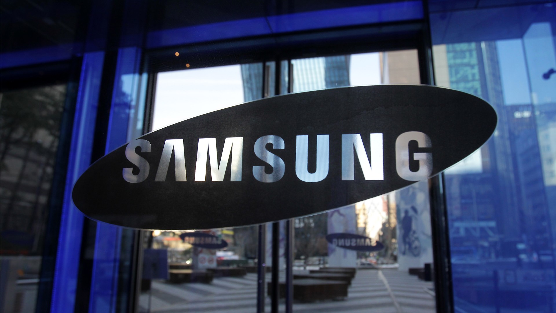 Samsung сообщила о первом за два года падении прибыли
