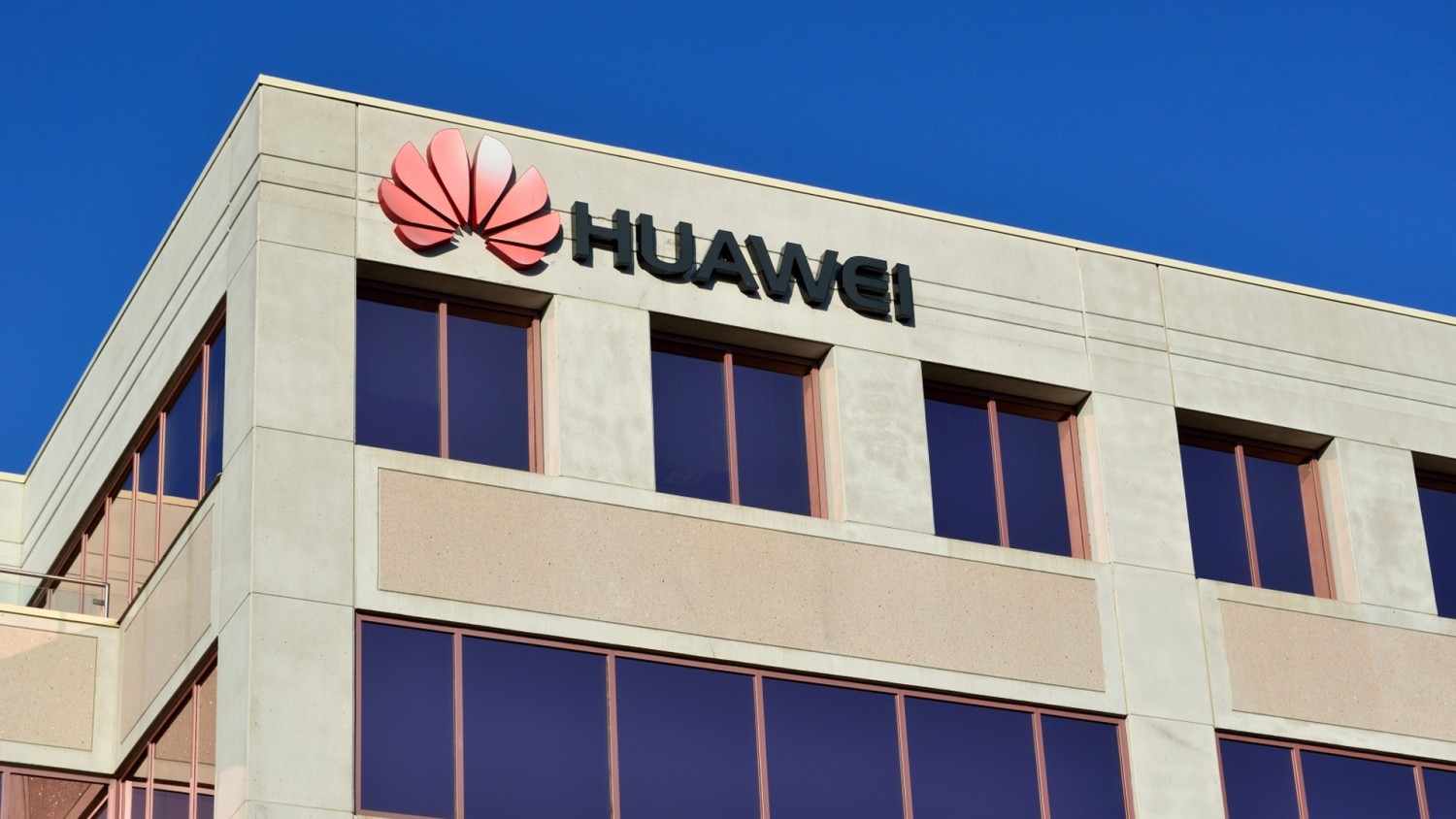 Huawei может стать поставщиком оборудования для «закона Яровой»