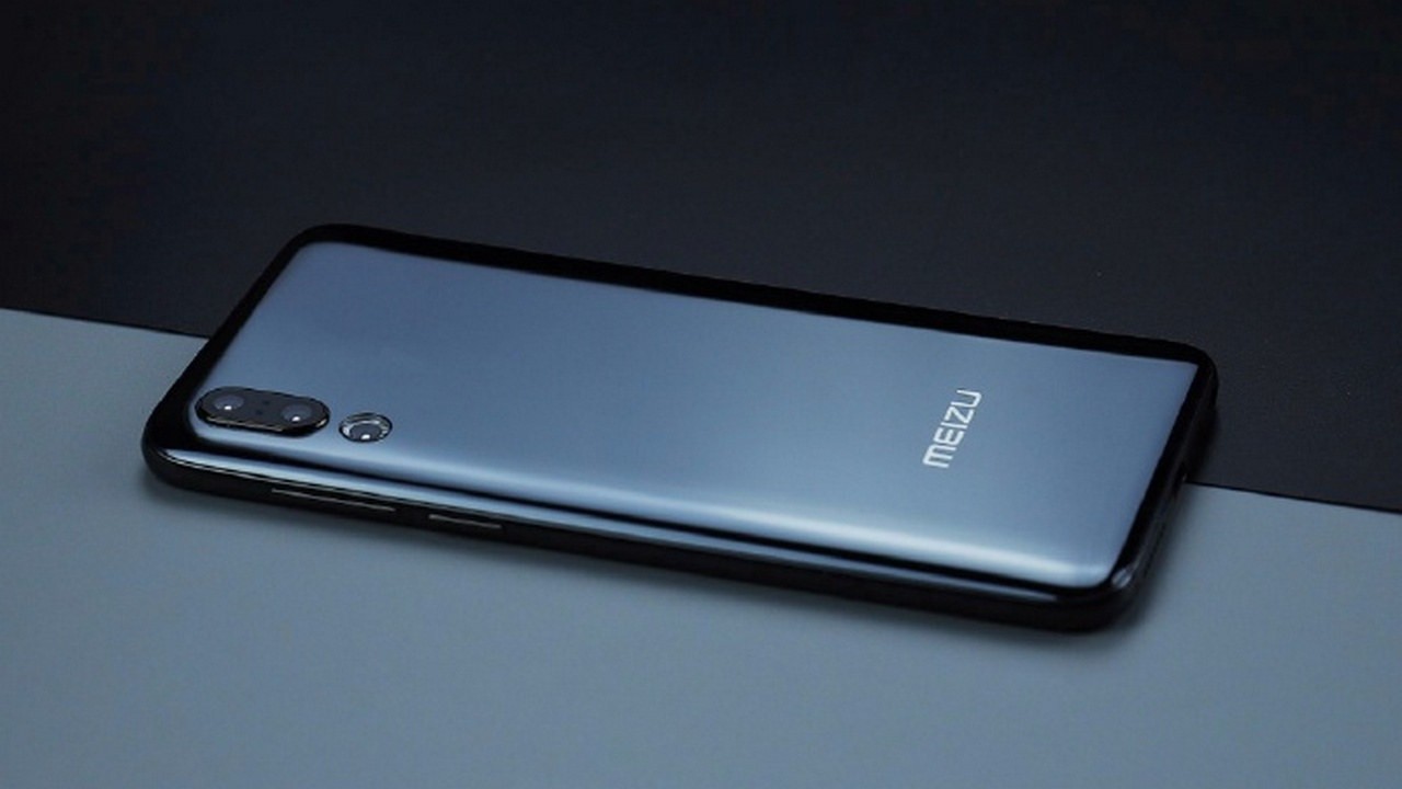 Meizu 16s получит 6,2-дюймовый экран и батарею на 3540 мАч