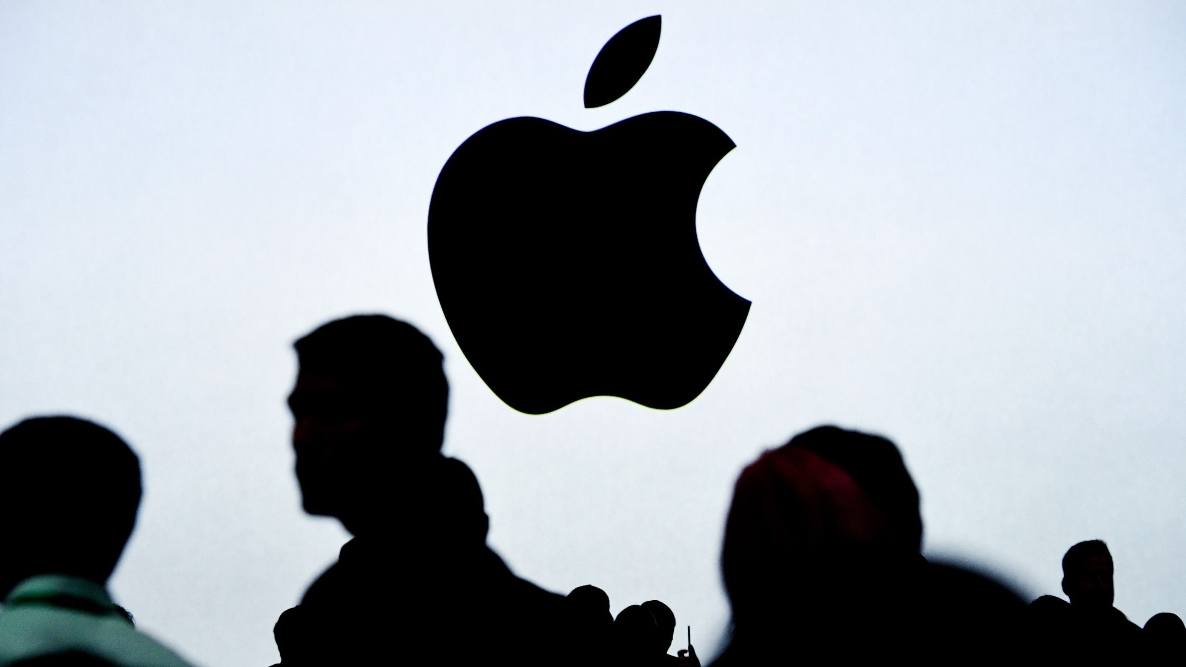 Apple 12 лет подряд возглавляет рейтинг самых почитаемых компаний мира