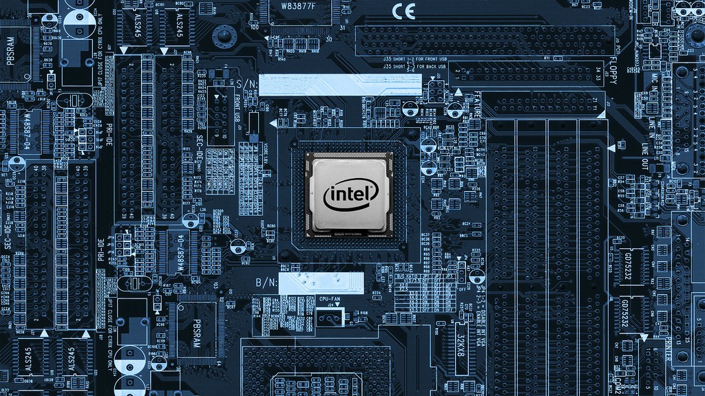 Intel представила процессоры с графикой AMD RX Vega M