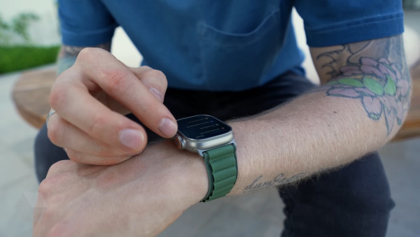 Марк Гурман из Bloomberg рассказал о нововведениях в Apple Watch Series 9 и Watch Ultra 2