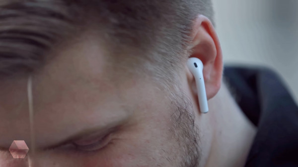 Аналитик: Apple разрабатывает AirPods Lite и Apple Watch Ultra с microLED-дисплеем