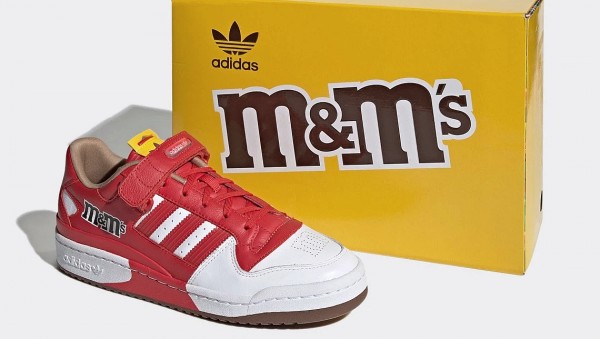 Adidas и M&M’s представили совместные кроссовки в семи расцветках