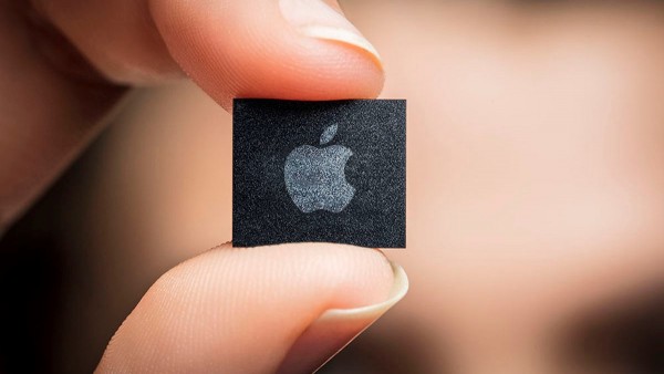 Apple отключила встроенные в iPhone 11 чипы U1 для России из-за ограничений властей