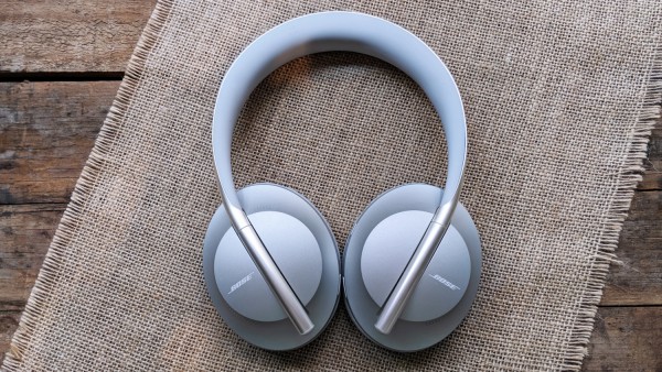 Продажи Bose Headphones 700 с активным шумоподавлением стартуют в России
