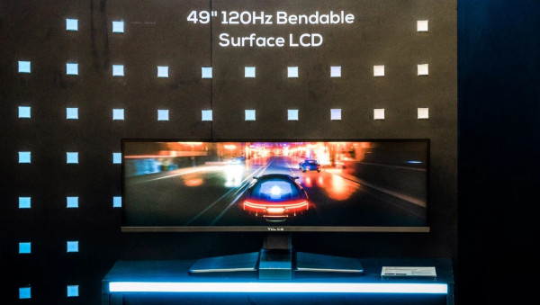 TCL показала сгибаемый 49-дюймовый LCD-монитор