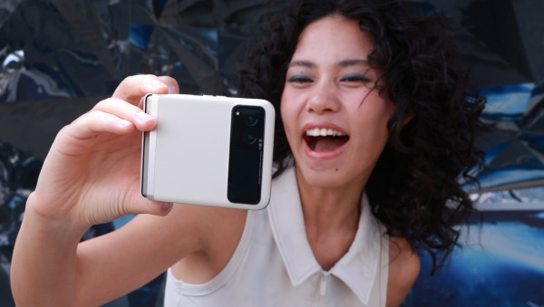 Анонс Motorola Razr 40: складной смартфон с Snapdragon 7 Gen 1 и экраном 144 Гц