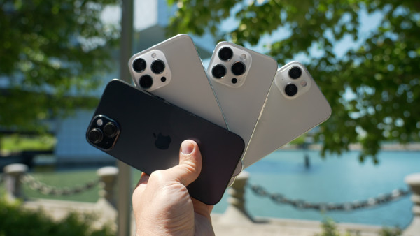 У журналистов оказались «болванки» iPhone 15 и 15 Pro
