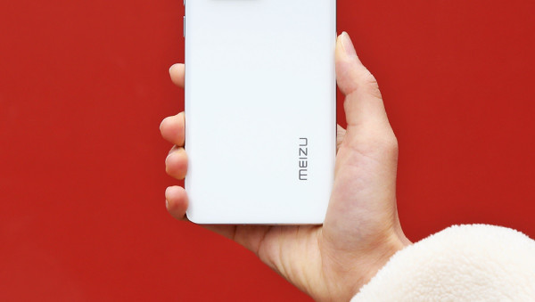 Представитель Meizu показал рендер нового флагмана компании