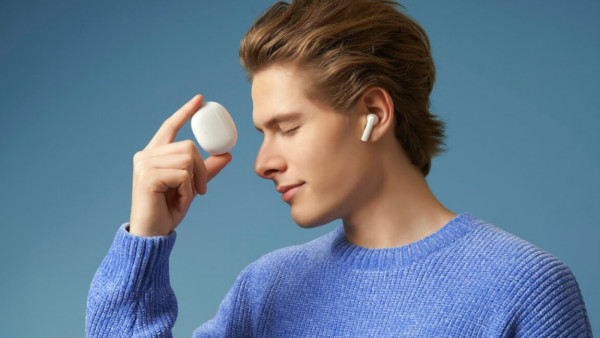 В России начались продажи TWS-наушников Honor Choice Earbuds X5