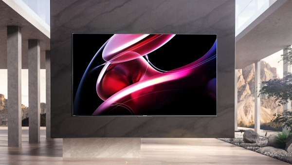 CES 2023: представлен 85-дюймовый телевизор Hisense UX, способный выдавать яркость 2500 нит