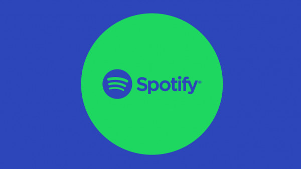 Spotify будет помечать подкасты с обсуждением COVID-19 после скандала с Джо Роганом