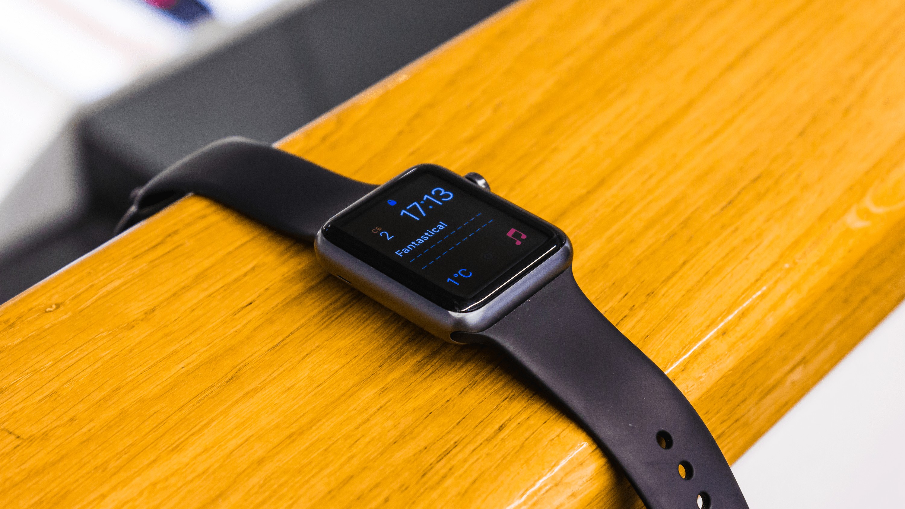 Apple Watch спустя 2 года: бесполезный аксессуар или крутое устройство?