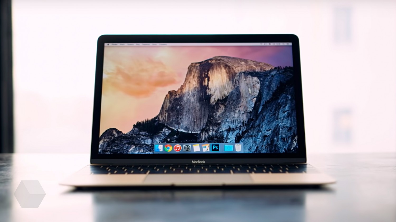 Apple убрала с сайта 12-дюймовый MacBook