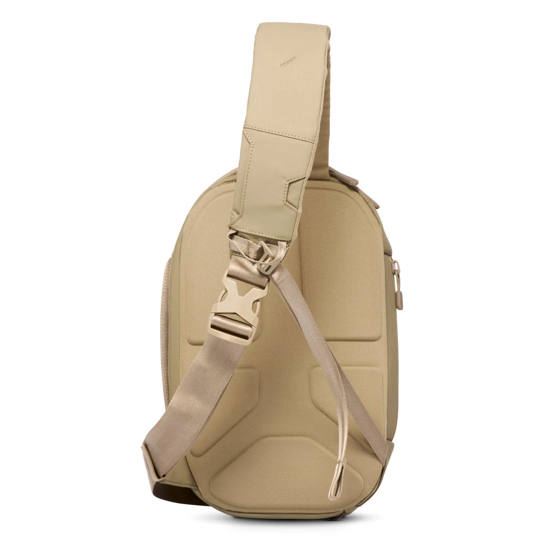 Nomatic представил серию минималистичных рюкзаков и слингов Navigator ...