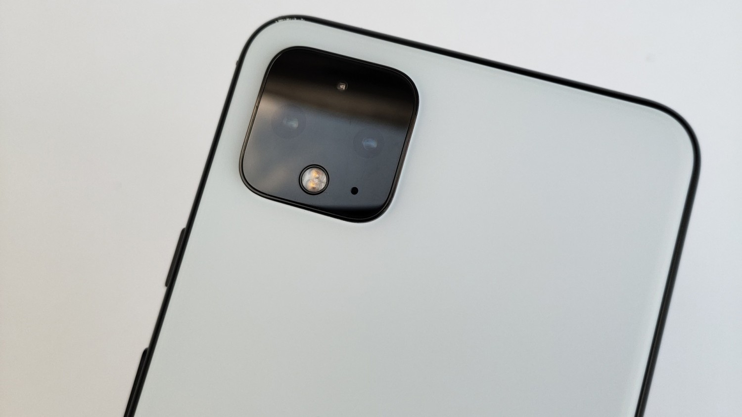 Стали известны цены линейки смартфонов Google Pixel 4