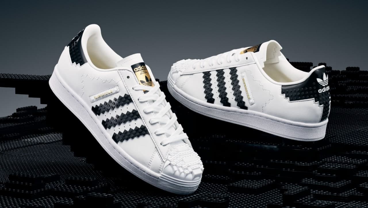 Adidas Originals LEGO Superstar — классические кроссовки с элементами ...